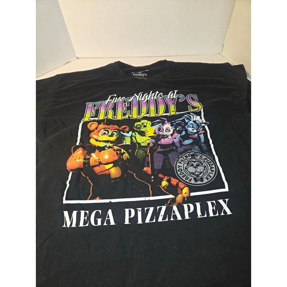 Five Nights at Freddy's Mega Pizzaplex Men's Black Graphic Crew Neck Tee XL